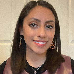 Meet your Posher, Daniela